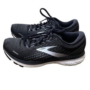 Women’s Brooks Ghost Running Shoes Size 7